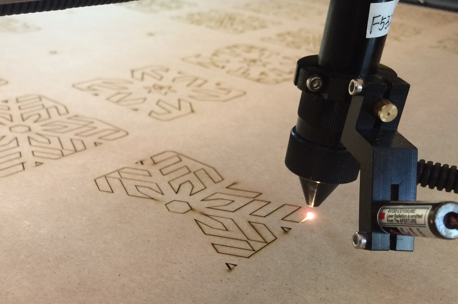 corte-y-grabado-laser
